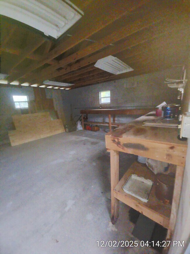 Building Photo - 1017 Varnedoe St