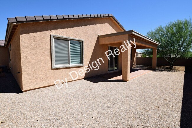 Building Photo - Gladden Farms 3 Bed 2 Bath+Den - 3 Car Garage
