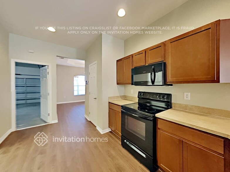 Building Photo - 3458 Towne Park Blvd