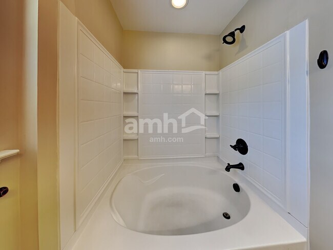 Building Photo - 3448 Mackinac Island Ln