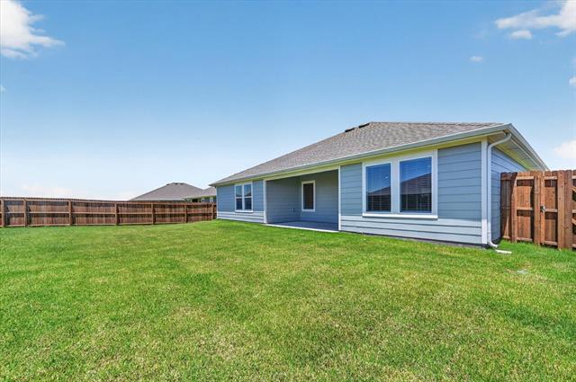 Building Photo - 503 Red Dr