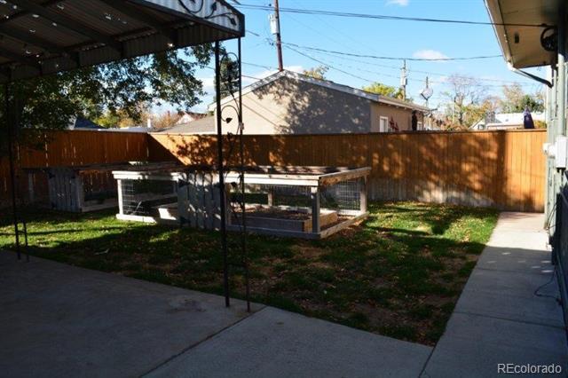 Building Photo - 3733 Alcott St