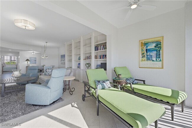 Building Photo - 7040 Pelican Bay Blvd