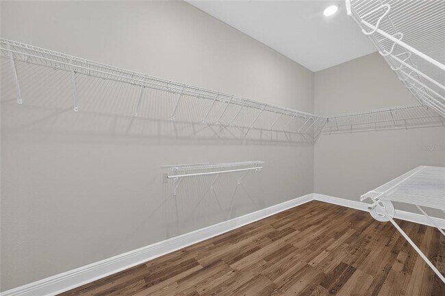Building Photo - 3207 Palatka St