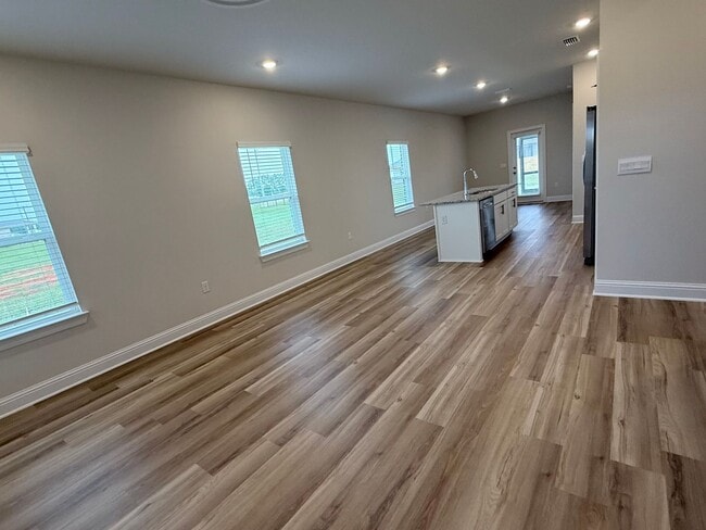 Building Photo - 28073 Hallow Trl