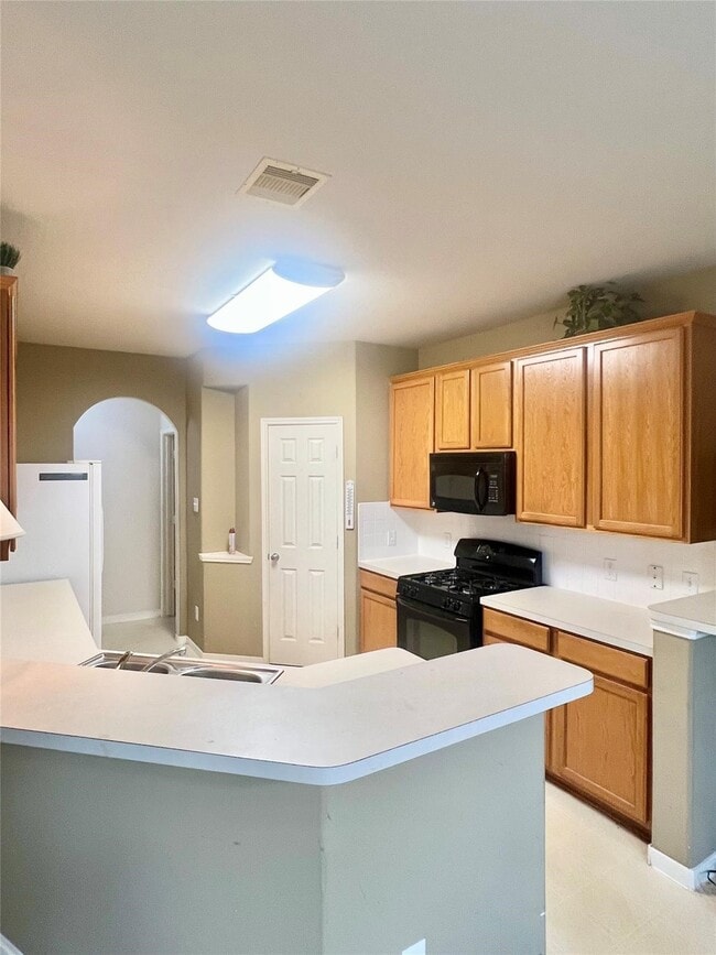 Building Photo - 14744 Branchwest Dr