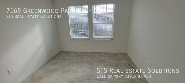 Building Photo - 7169 Greenwood Park Cir