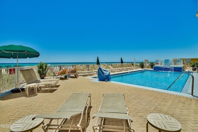 Building Photo - 17545 Front Beach Rd