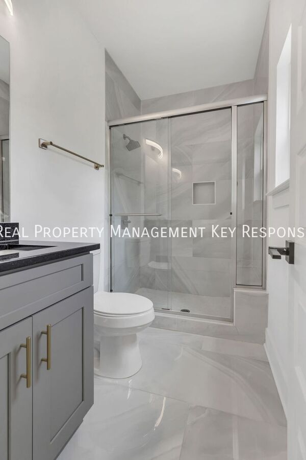 Building Photo - 1235 Vultee Blvd