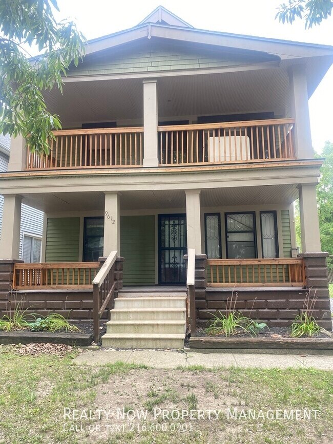 Building Photo - 9612 Lamontier Ave