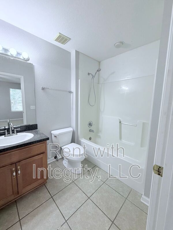 Building Photo - 1635 Corey Wood Cir