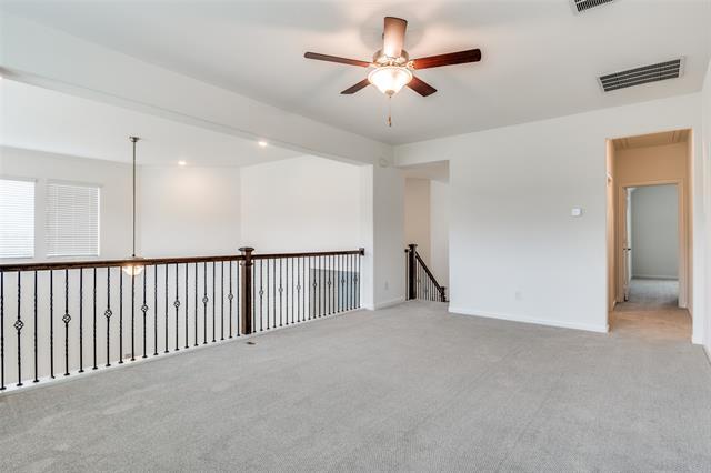 Building Photo - 513 Montrose Dr