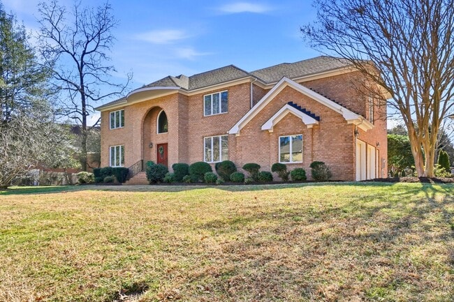 Building Photo - Ready NOW in The Reserve at Great Neck, Top-Rated Schools, Pet Friendly