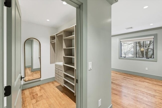 Building Photo - 22 Kruger Rd