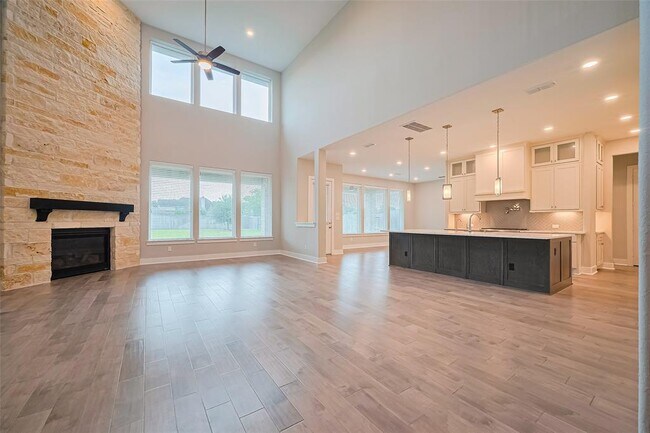 Building Photo - 1322 McMurtry Ridge Dr
