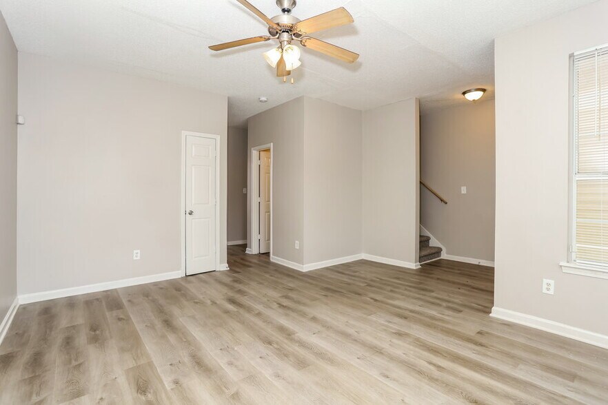 Building Photo - 11392 Michelle Way