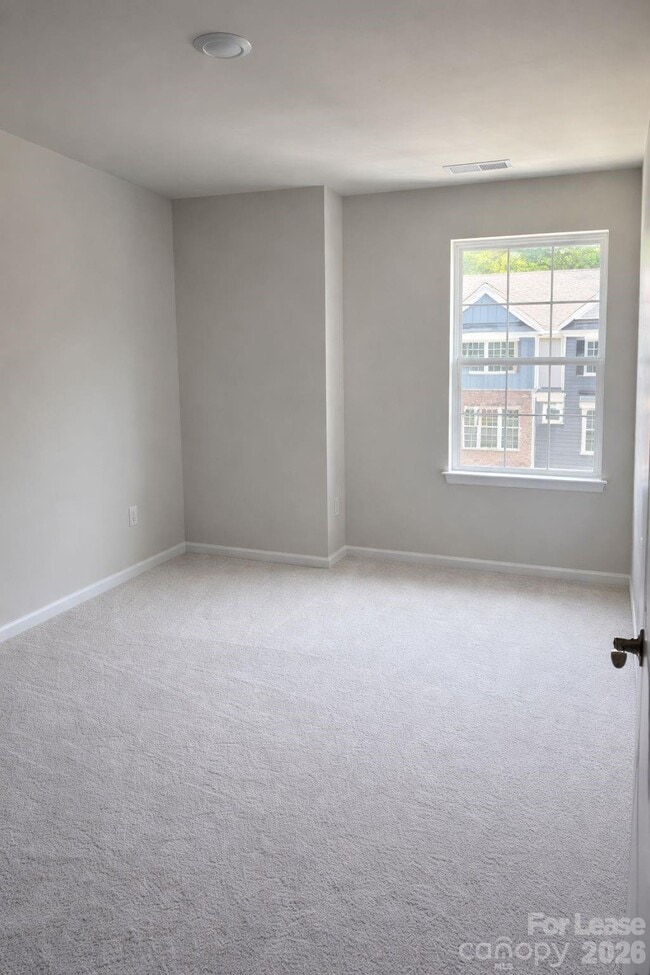 Building Photo - 1115 Bandon Dr