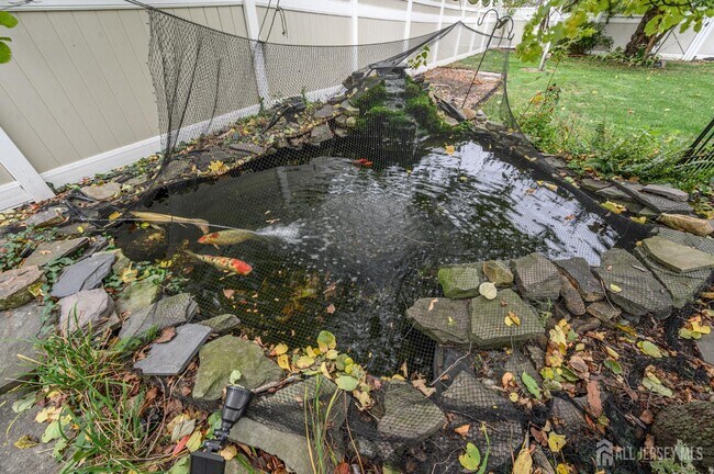 Building Photo - 496 Ragland Dr