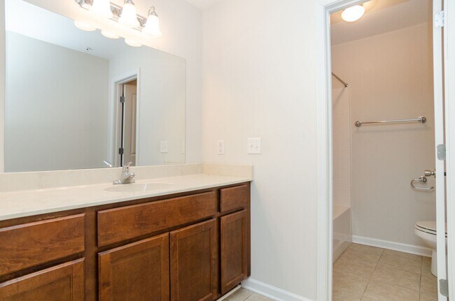 Building Photo - 4429 Jay Bird Cir