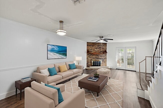 Building Photo - 46 Abbey Rd