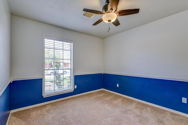 Building Photo - 16022 Capistrano Falls Dr
