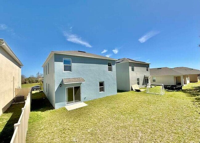 Building Photo - 1374 Holodak Dr