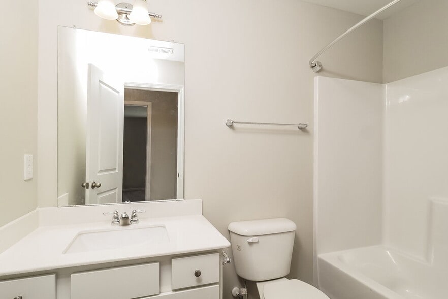 Building Photo - 332 Stone Arbor Wy