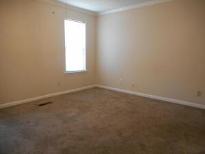 Building Photo - 1775 Highland Ave