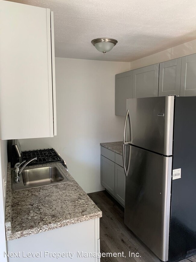 Building Photo - 1 br, 1 bath House - 303 Barclay Manor