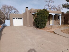 Building Photo - Charming 3-bedroom, 2-bathroom! Showings available NOW! New appliances! SPECIAL!!