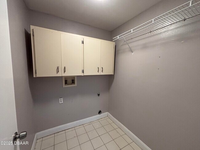 Building Photo - 5426 Landis Ave