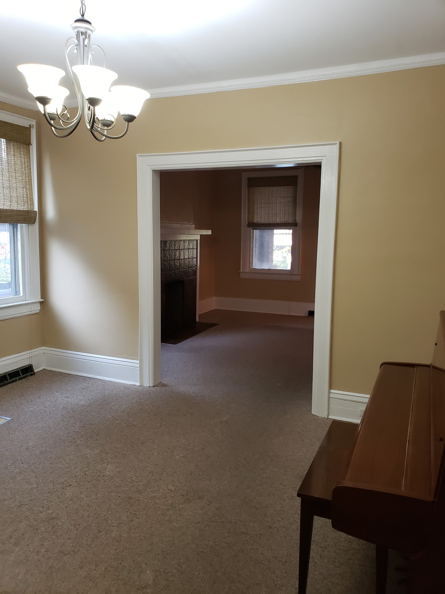 Dining Area/Study Area - 513 Grant St