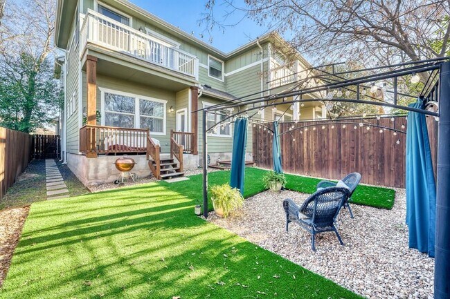 Building Photo - 1009 Taulbee Ln