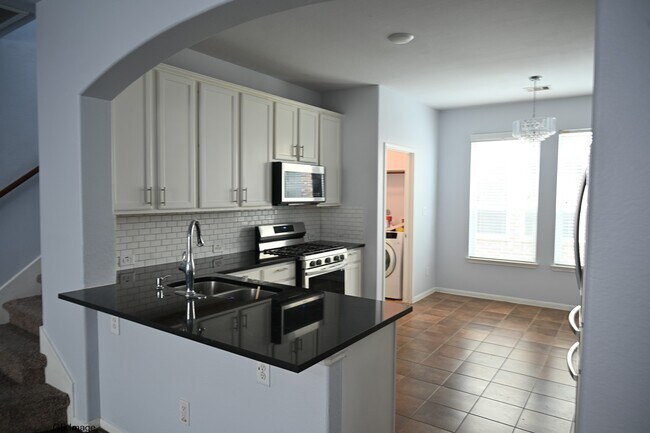 Building Photo - 5418 Gibralter Pl