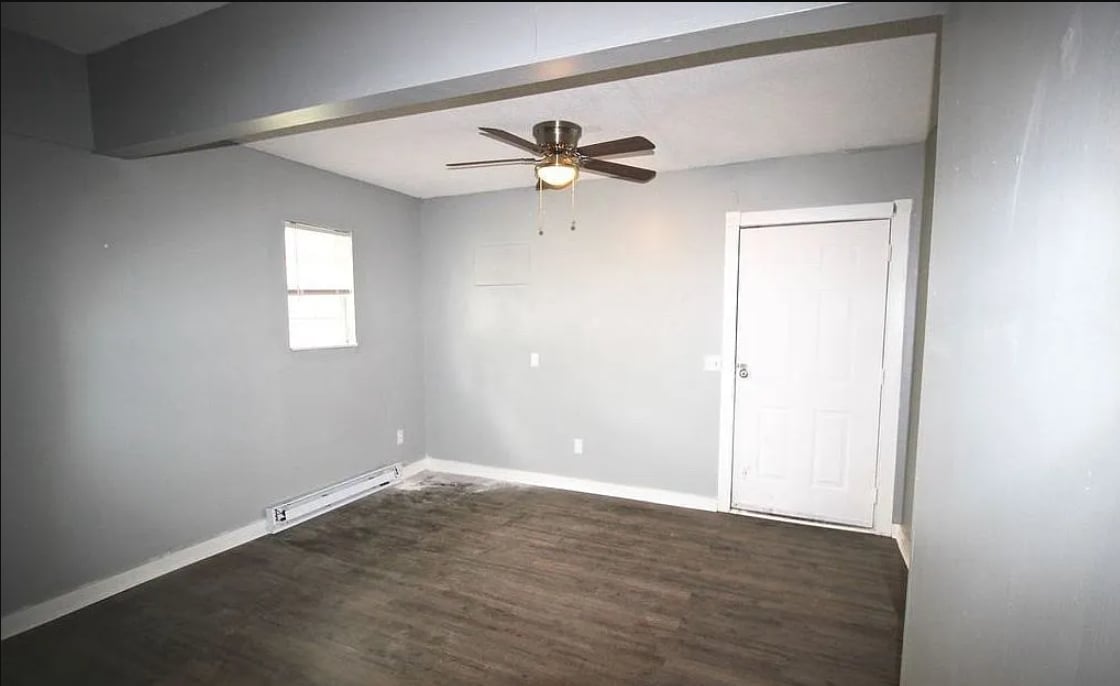 Building Photo - 2409 E 13th St