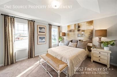 Building Photo - 2052 Finchley St