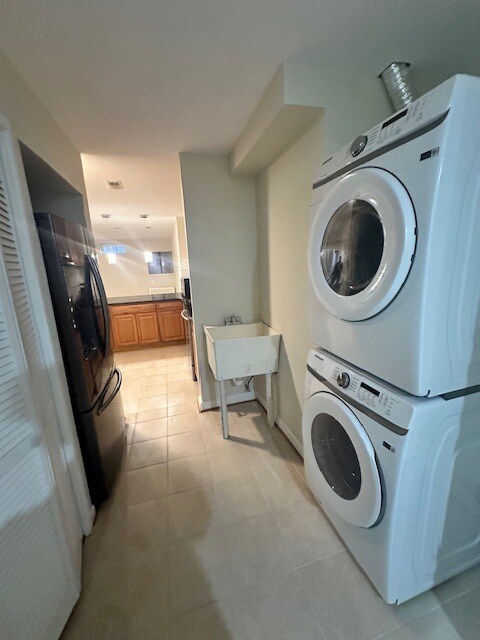 Building Photo - 2907 Dumas St