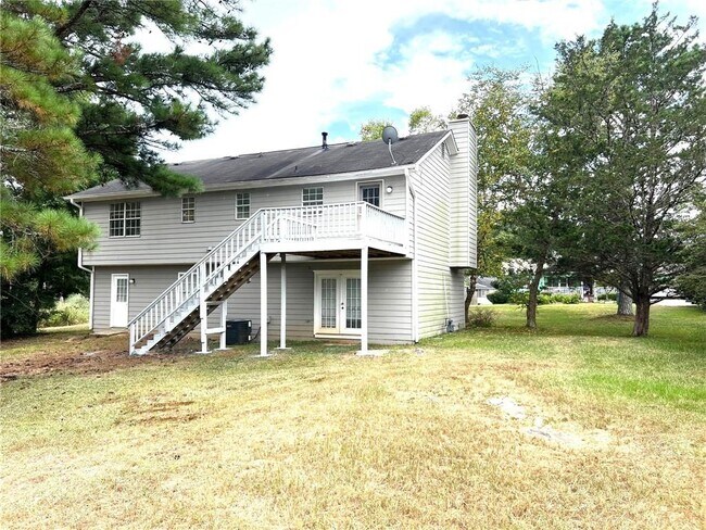 Building Photo - 2868 Rocky Pointe Way