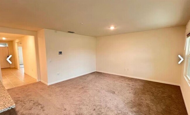 Building Photo - 2073 Doe Run Dr