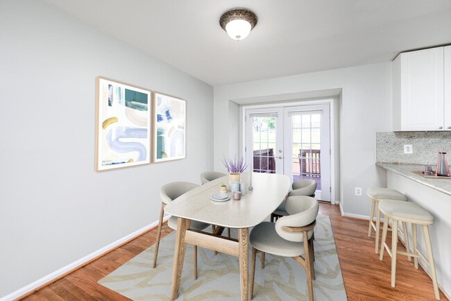 Building Photo - 105 Brenwick Ct