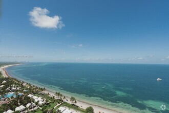 Building Photo - 881 Ocean Dr