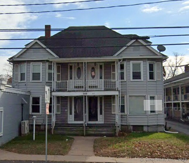 Primary Photo - 645 Burnside Ave