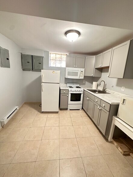 Building Photo - 19 Archdale Rd