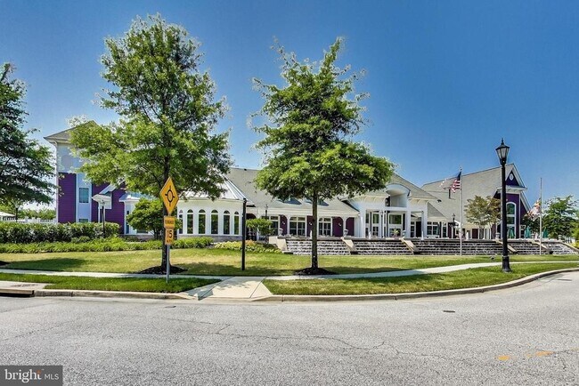 Building Photo - 13901 Belle Chasse Blvd