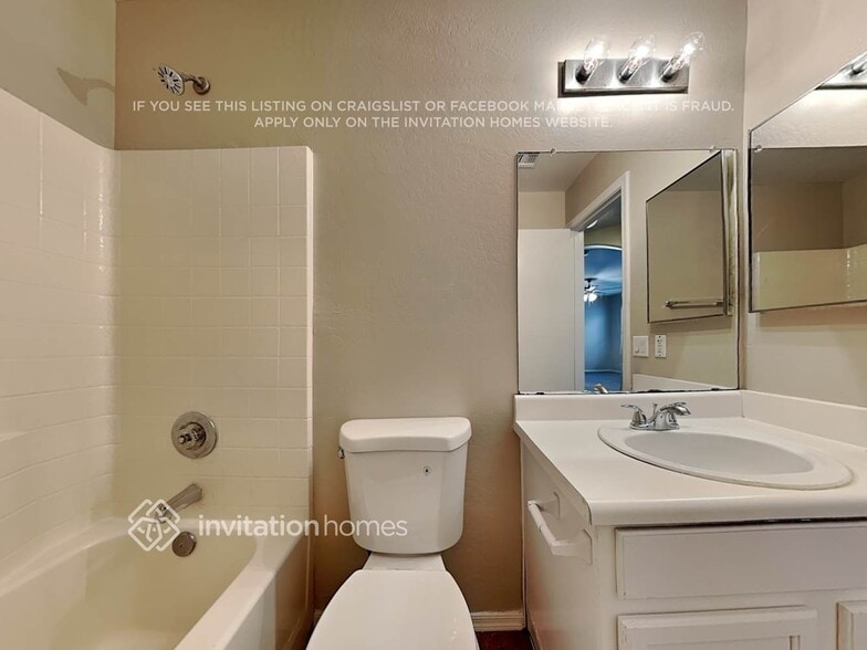 Building Photo - 11017 E Abilene Ave