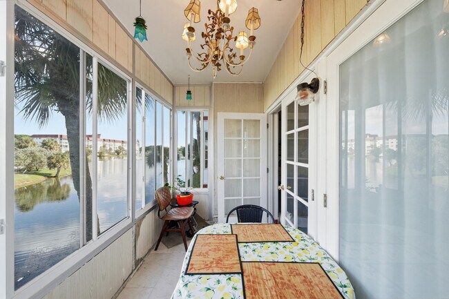 Building Photo - 4851 NW 21st St