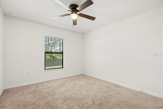 Building Photo - 1057 Eastbrook Ave