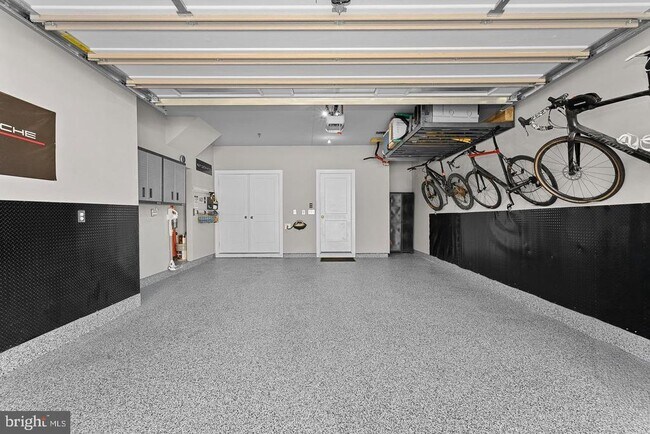Building Photo - 20119 Old Line Terrace