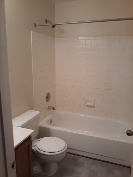 Building Photo - 7633 Chadds Landing Way