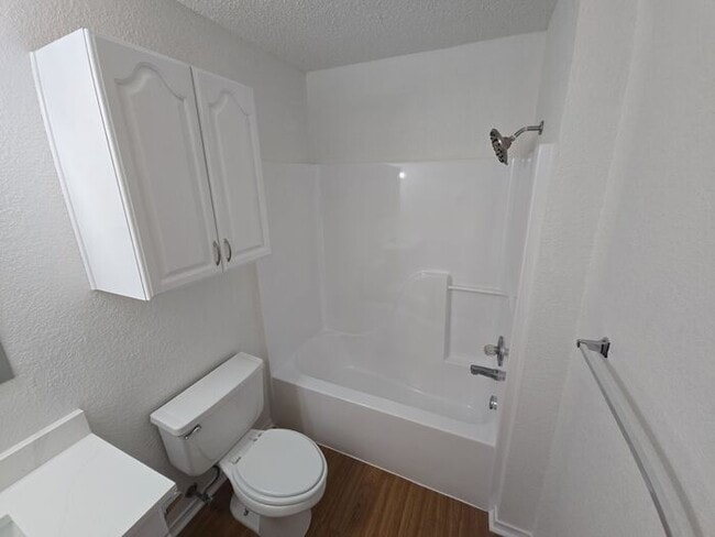 Building Photo - 9561 Lonesome Dove Dr